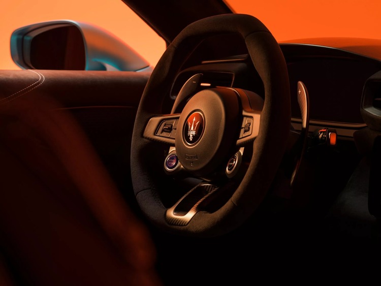Maserati MCPURA ra mắt “siêu xe quen mặt” nhưng ẩn nhiều thay đổi thú vị