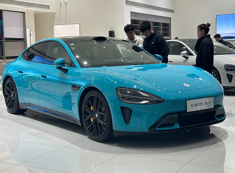Xiaomi phản hồi tranh cãi SU7 & YU7 giống Porsche, Ferrari: “Thiết kế là cảm xúc”