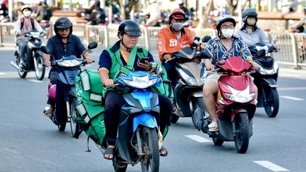 TP.HCM lên kế hoạch hạn chế xe xăng, bắt đầu từ shipper và khu vực nội đô