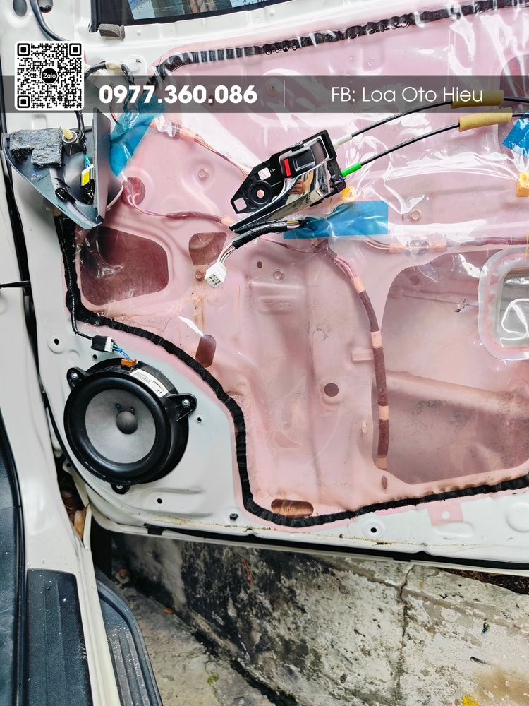 Fortuner với âm thanh Bose cao cấp.