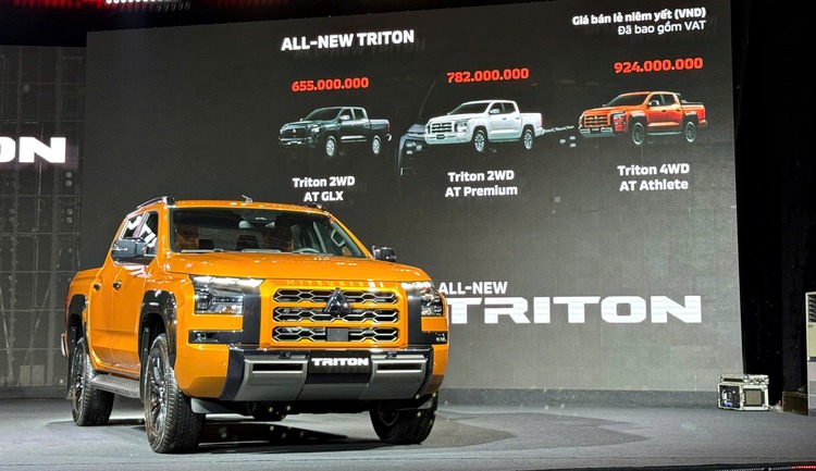 Mitsubishi Triton 2024 gia ban.jpg
