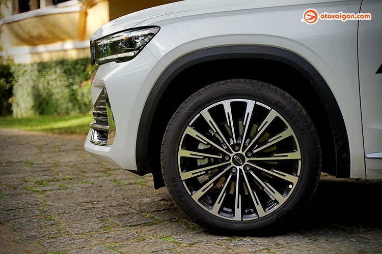 os-geely-monjaro-2025-58.jpg