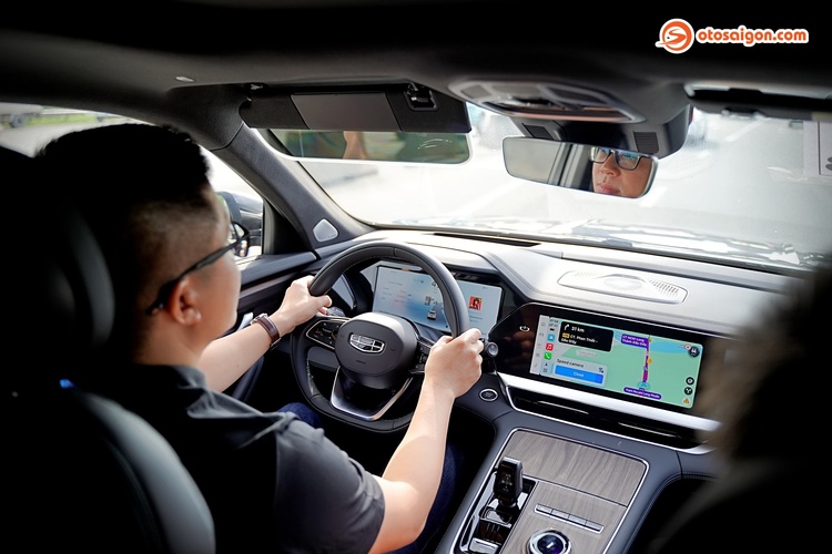 os-geely-monjaro-2025-30.jpg
