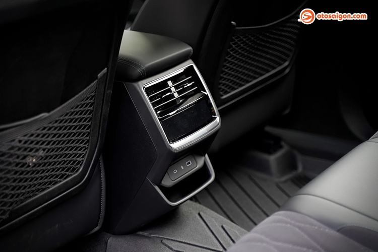 os-geely-monjaro-2025-15.jpg