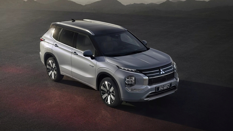 2026-Outlander-Plug-In-Hybrid-71.jpg