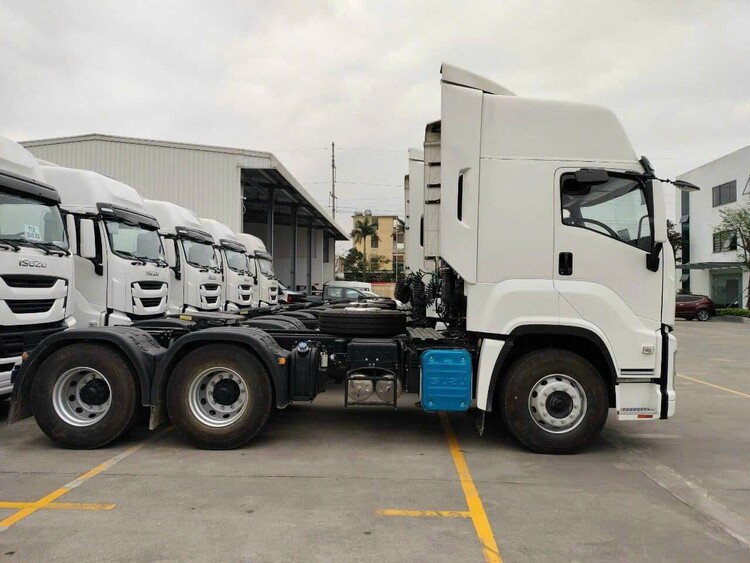 Isuzu An Hòa ra mắt sản phẩm xe Isuzu đầu kéo nhập khẩu Isuzu An Hòa ra mắt sản phẩm xe Isuzu đầu kéo nhập khẩu