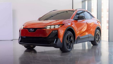 Subaru Uncharted ra mắt: SUV điện cỡ nhỏ, mạnh 338 mã lực, sạc nhanh 30 phút