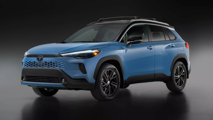 2026-Toyota-Corolla-Cross-US-5s.jpg