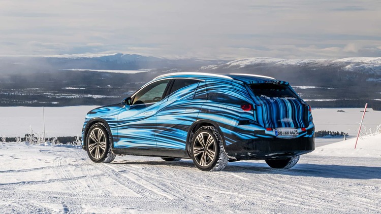 mercedes-glc-with-eq-technology-teaser (1).jpg