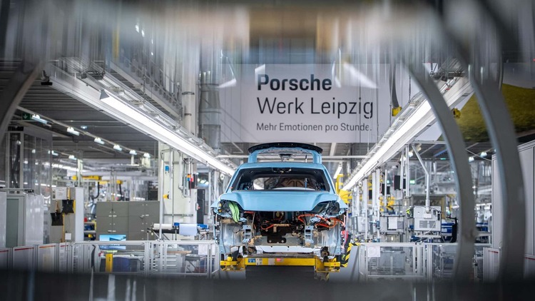 porsche-macan-electric-2025-die-produktion-in-leipzig.jpg