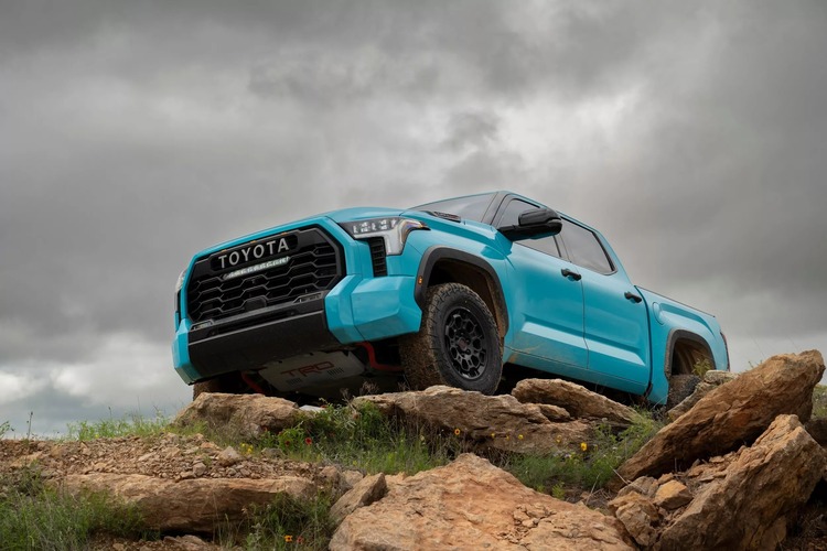 Toyota Tundra 2026: Thêm màu sắc, thêm tiện nghi, giá cũng tăng nhẹ