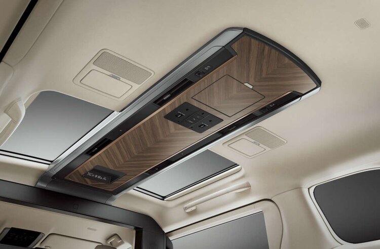 Lexus LM nâng tầm trải nghiệm cho bản 2026: Yên tĩnh hơn, tiện nghi đỉnh cao cho ghế ông chủ
