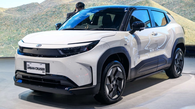2025-GIIAS-Toyota-Urban-Cruiser-BEV-1-1260x841.jpg