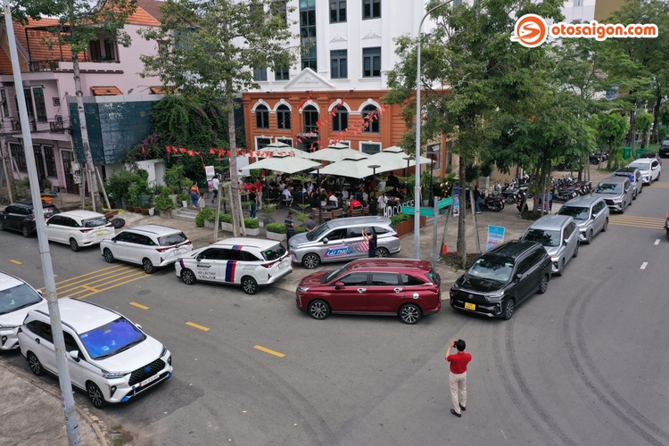 Ofline Toyota Veloz Binh Duong 129.jpg