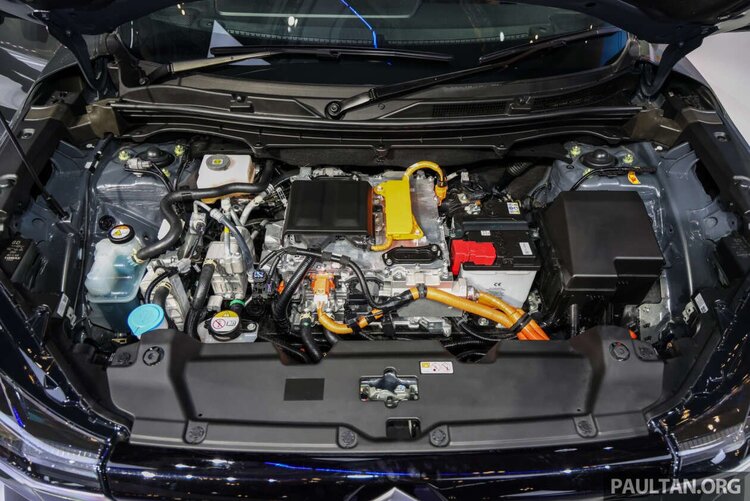 Xem SUV điện Suzuki eVitara vừa lộ diện tại Indonesia: Bán ra đầu năm 2026, sạc đầy đi tới 500 km