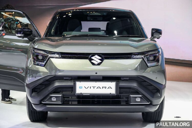 Xem SUV điện Suzuki eVitara vừa lộ diện tại Indonesia: Bán ra đầu năm 2026, sạc đầy đi tới 500 km