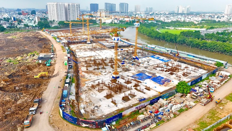 Đất Xanh Homes "HỒI SINH" Gem Riverside