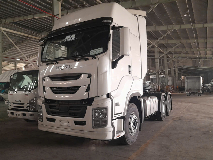 Isuzu An Hòa ra mắt sản phẩm xe Isuzu đầu kéo nhập khẩu Isuzu An Hòa ra mắt sản phẩm xe Isuzu đầu kéo nhập khẩu