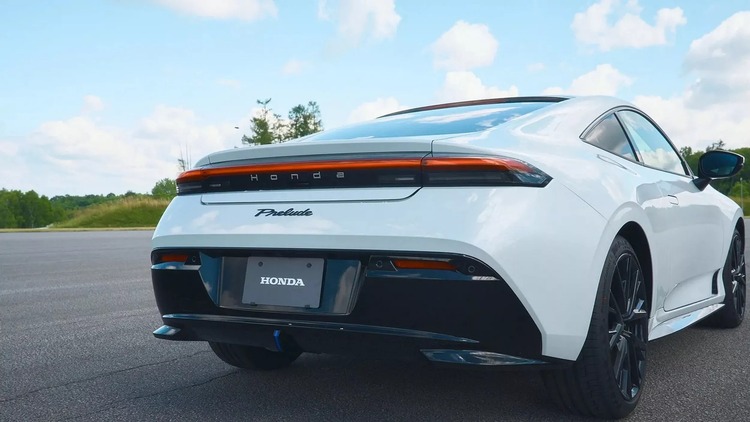 Honda Prelude 2025: Lấy cảm hứng từ tàu lượn, mang "gen" Type R, sẵn sàng chinh phục dân chơi