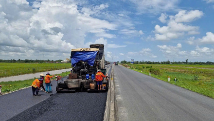 Sắp hoàn thành cao tốc huyết mạch ĐBSCL, từ Cần Thơ đi Rạch Giá chỉ 50 phút