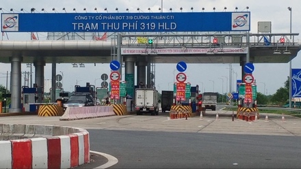 Hỏi đường, DT319 để lên cao tốc Bến Lức - Long Thành có bị đóng không?