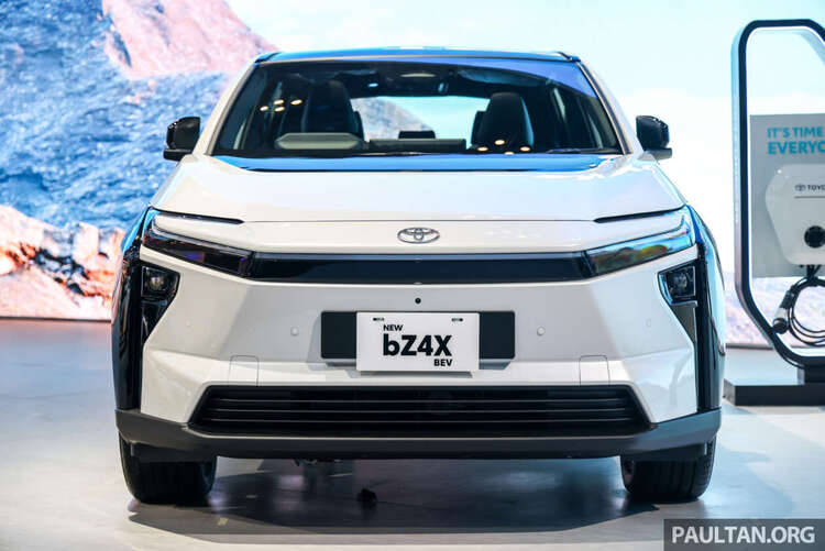 2025-GIIAS-Toyota-bZ4X-FL-3-1260x841.jpg