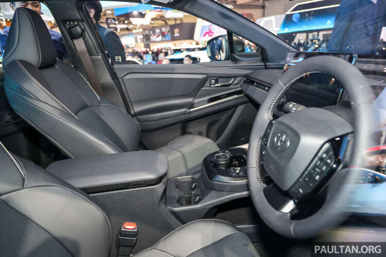 2025-GIIAS-Toyota-bZ4X-FL-14-1260x841.jpg