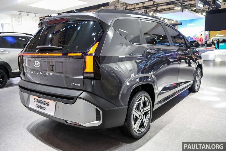 2025-GIIAS-Hyundai-Stargazer-Cartenz-2-1260x841.jpg