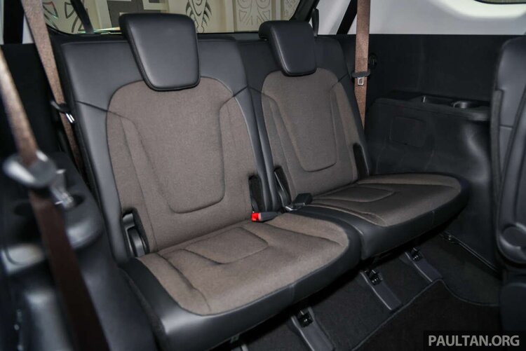 2025-GIIAS-Hyundai-Stargazer-Cartenz-16-1260x841.jpg