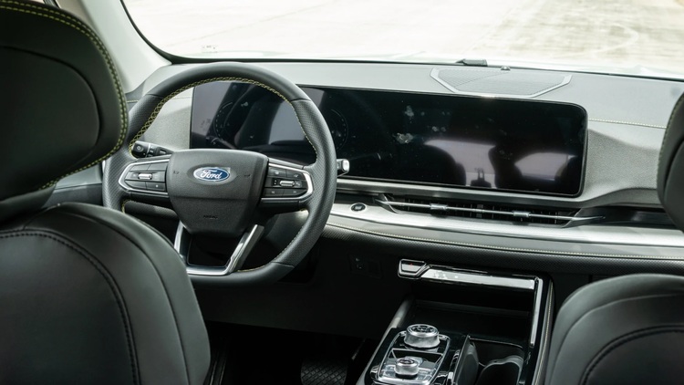 Ford Territory Hybrid 2025 ra mắt Philippines với giá quy đổi chỉ từ 642 triệu đồng