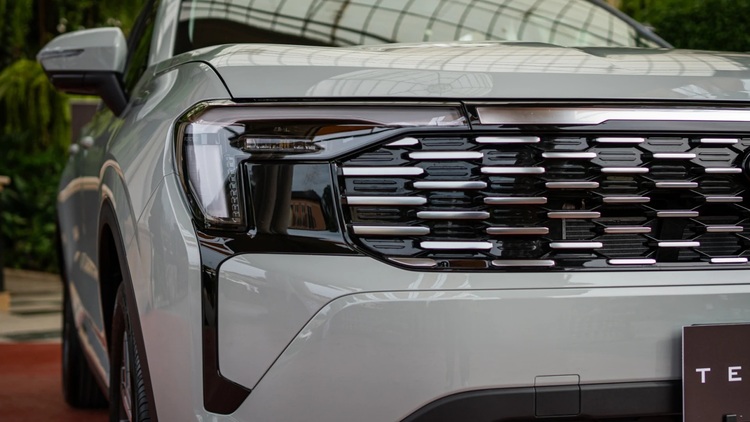 Ford Territory Hybrid 2025 ra mắt Philippines với giá quy đổi chỉ từ 642 triệu đồng