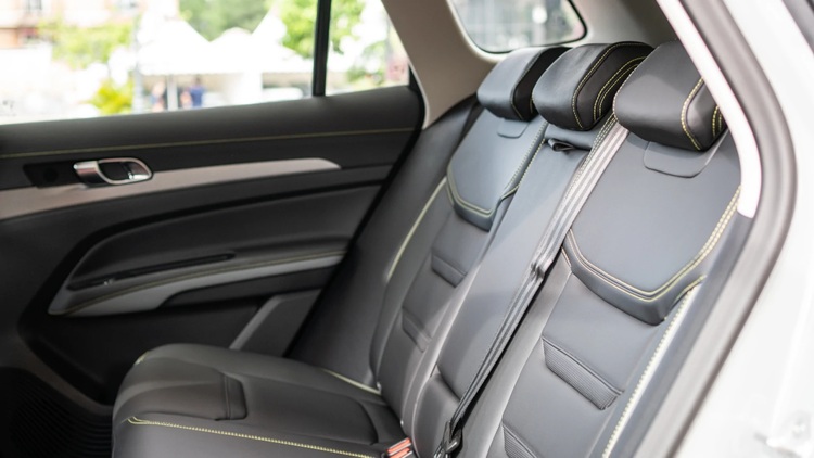 Ford Territory Hybrid 2025 ra mắt Philippines với giá quy đổi chỉ từ 642 triệu đồng