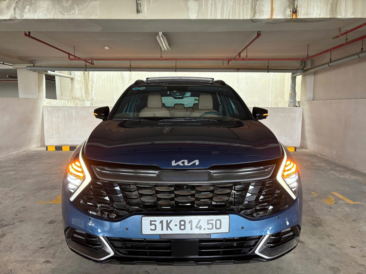 Kia Sportage 2.0G Signature 2023 - 28.000km