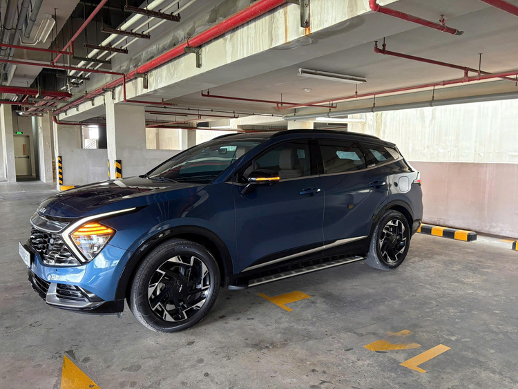 Kia Sportage 2.0G Signature 2023 - 28.000km
