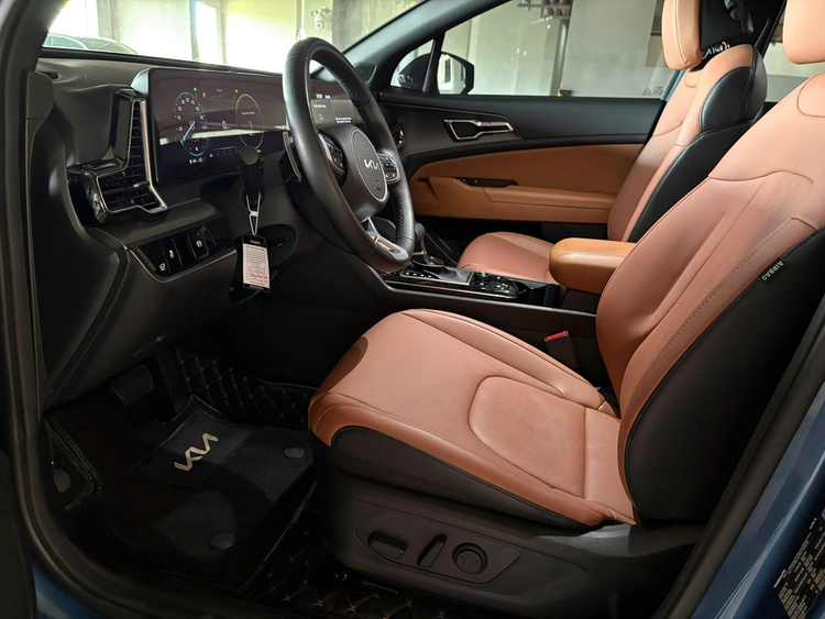 Kia Sportage 2.0G Signature 2023 - 28.000km