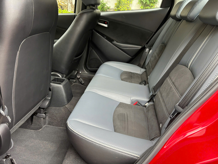 Mazda 2 Luxury 1.5 AT 2021 - 22.000km