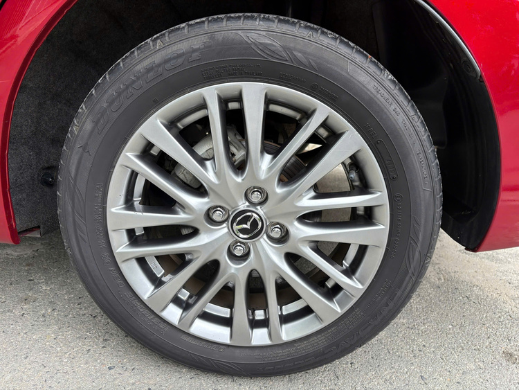 Mazda 2 Luxury 1.5 AT 2021 - 22.000km