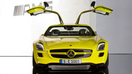 mercedes-benz-sls-amg-e-cell-prototype-doors-open.jpg