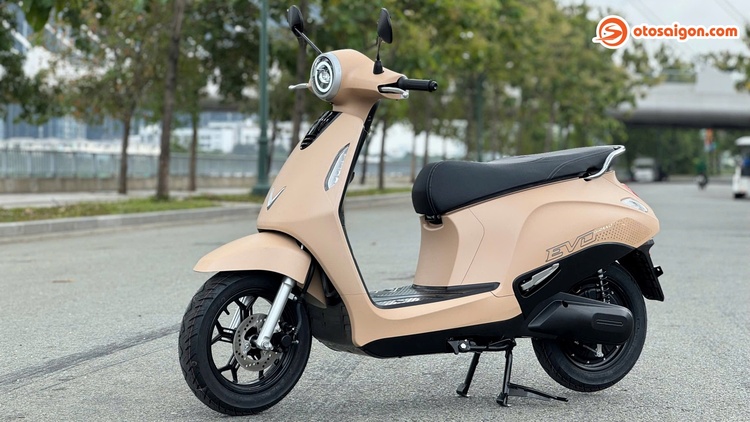 VinFast nâng bảo hành xe máy điện lên 6 năm, tới 8 năm cho Pin, không giới hạn số km