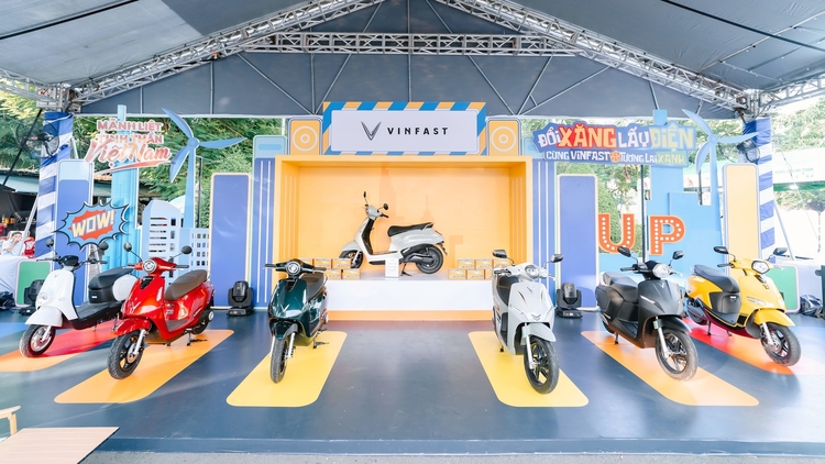 VinFast triển khai tới 150.000 trạm đổi pin xe điện trên khắp Việt Nam, “cách mạng xanh” bùng nổ