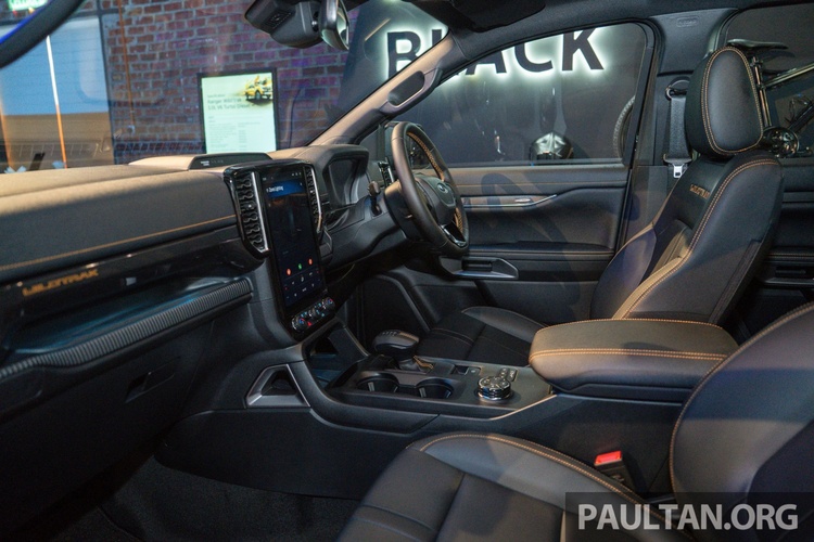 Ford Ranger Wildtrak 3.0L V6 chốt giá từ 1,2 tỷ đồng tại Malaysia, dân chơi Việt chỉ biết "ước"
