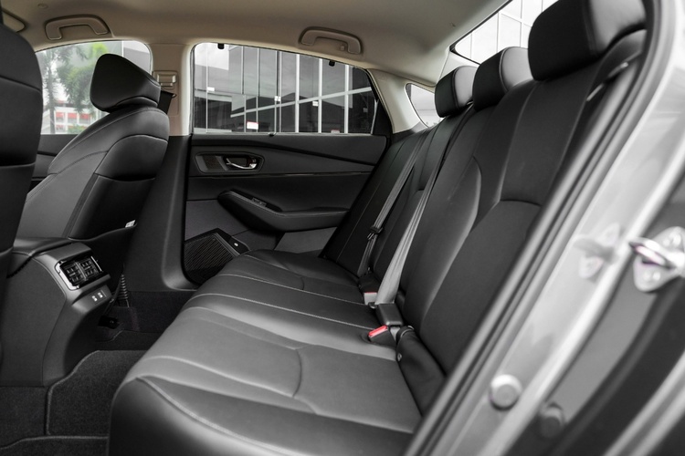 HONDA ACCORD 2025 (THAI) (26).jpg
