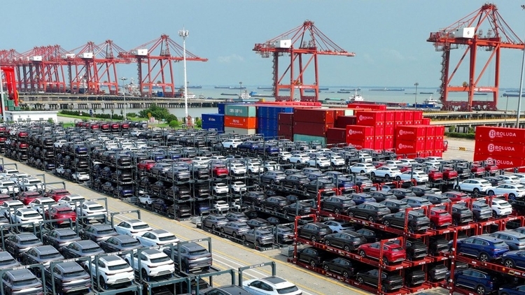 Trong 6 tháng đầu năm 2025, Trung Quốc bán hơn 10 triệu xe hơi