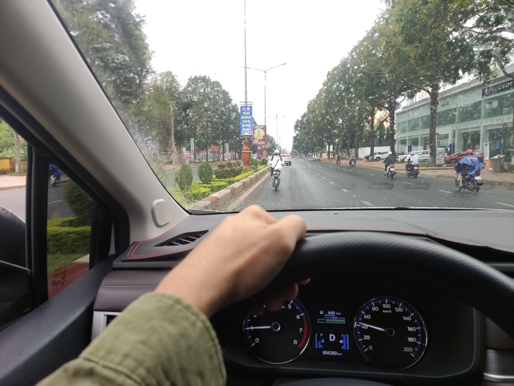 Mitsubishi Xpander 2025 đã về VN, ngày ra mắt không còn xa