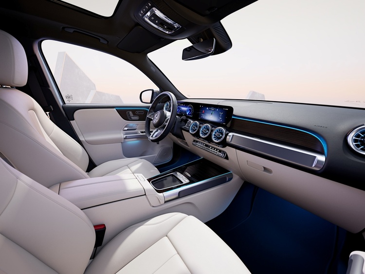 MERCEDES-BENZ EQB 250+ 2025 (5).jpg