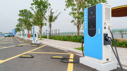 Xuất hiện trạm sạc xe điện lớn nhất Việt Nam vừa đưa vào hoạt động với hơn 1.200 cổng sạc