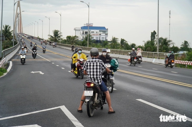 Lần đầu tiên cầu Rạch Miễu thông thoáng ngay ngày đầu nghỉ lễ 2-9