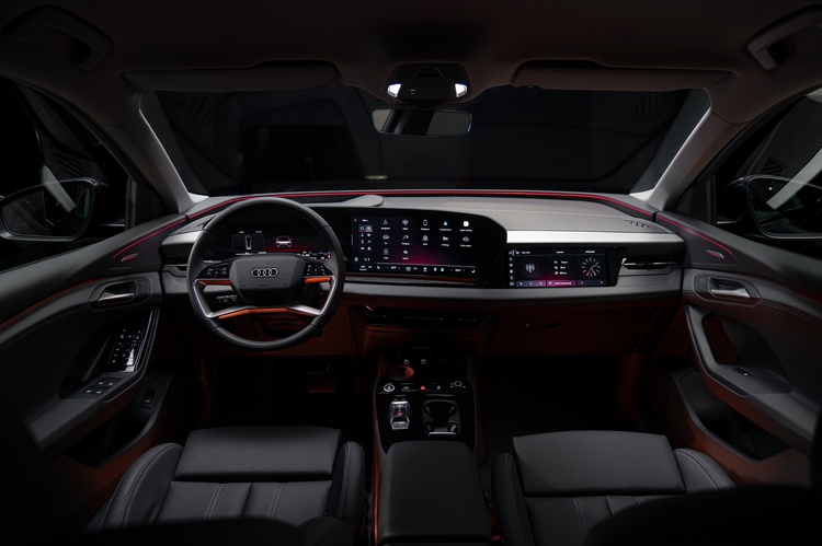 Audi Q6 e-tron và A5 Sedan đồng loạt cập bến đại lý Việt Nam từ 1/9, ưu đãi lên đến 80 triệu đồng