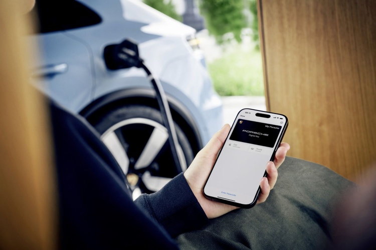 Porsche Macan EV 2026 sẽ có tính năng chơi game, điều khiển xe qua smartphone hay tương tác với AI