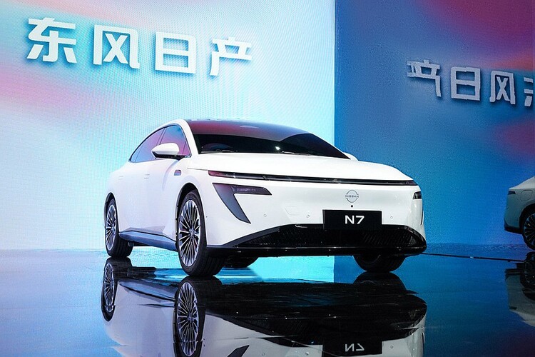 Lần đầu tiên sau 16 năm, Nissan rớt khỏi Top 10 hãng xe bán chạy nhất thế giới